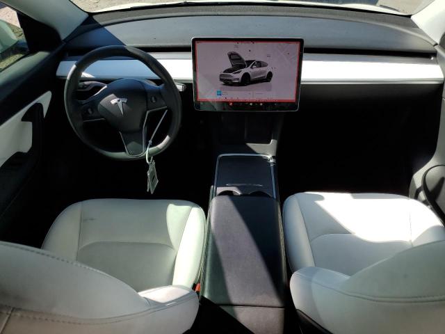 Photo 7 VIN: 7SAYGDEE2NF402169 - TESLA MODEL Y 