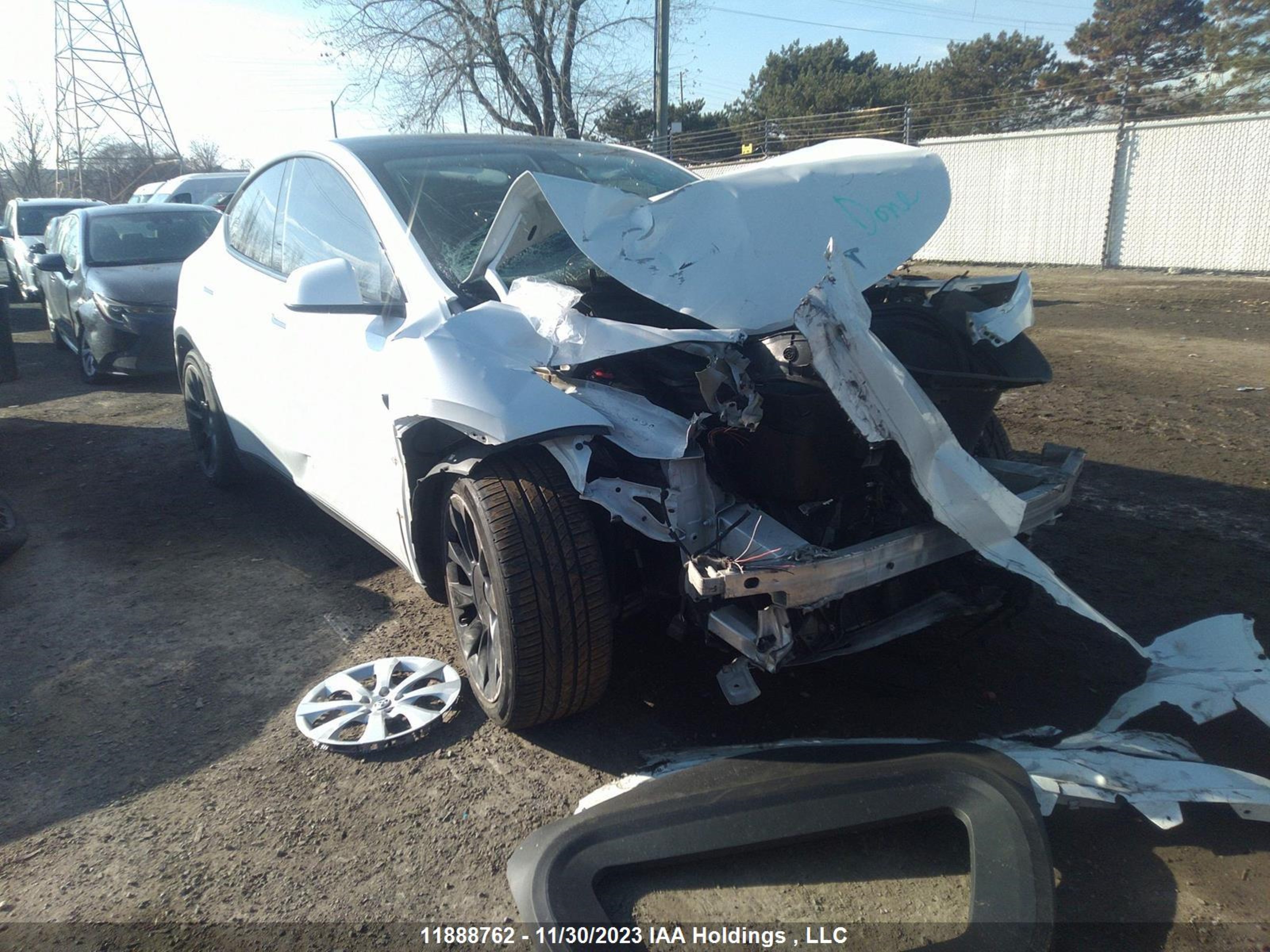 Photo 0 VIN: 7SAYGDEE2NF465904 - TESLA MODEL Y 