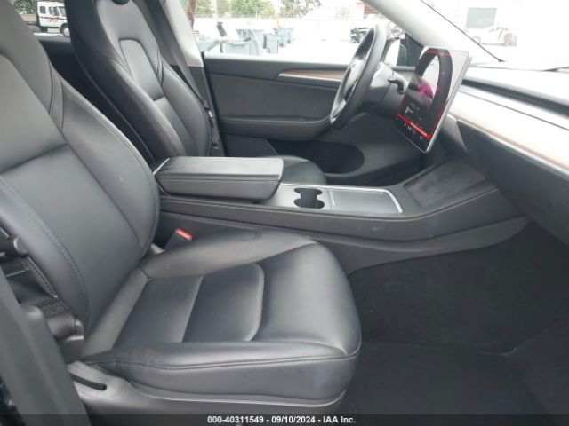 Photo 4 VIN: 7SAYGDEE2NF572175 - TESLA MODEL Y 