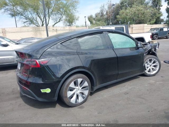 Photo 3 VIN: 7SAYGDEE2PA022992 - TESLA MODEL Y 