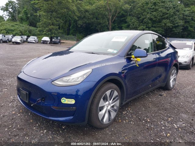 Photo 1 VIN: 7SAYGDEE2PA065776 - TESLA MODEL Y 