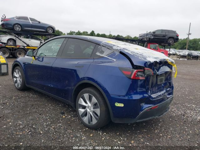 Photo 2 VIN: 7SAYGDEE2PA065776 - TESLA MODEL Y 