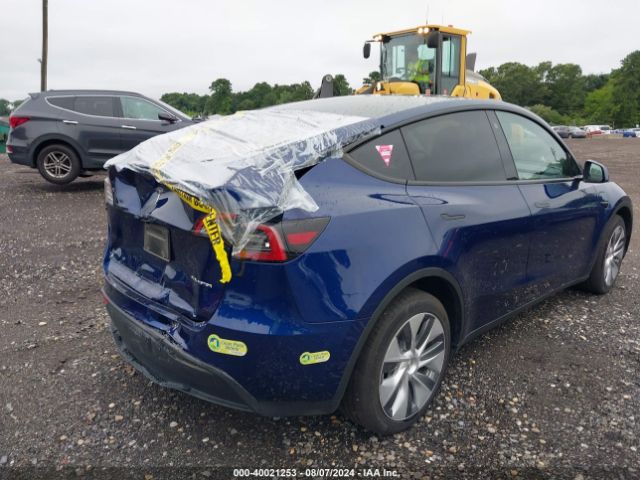 Photo 5 VIN: 7SAYGDEE2PA065776 - TESLA MODEL Y 