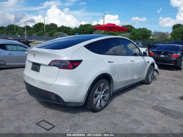 Photo 3 VIN: 7SAYGDEE2PA075160 - TESLA MODEL Y 