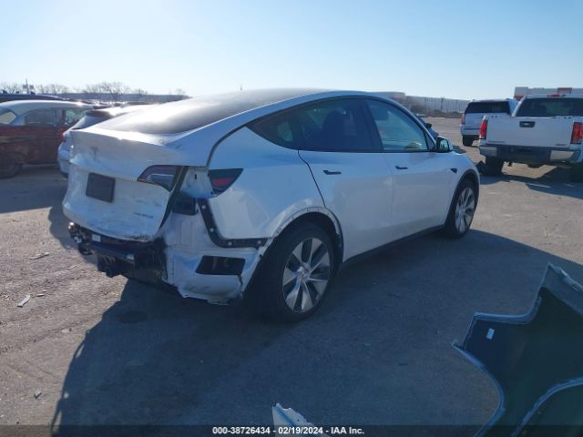 Photo 3 VIN: 7SAYGDEE2PA090449 - TESLA MODEL Y 