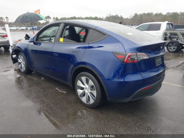 Photo 2 VIN: 7SAYGDEE2PA096705 - TESLA MODEL Y 