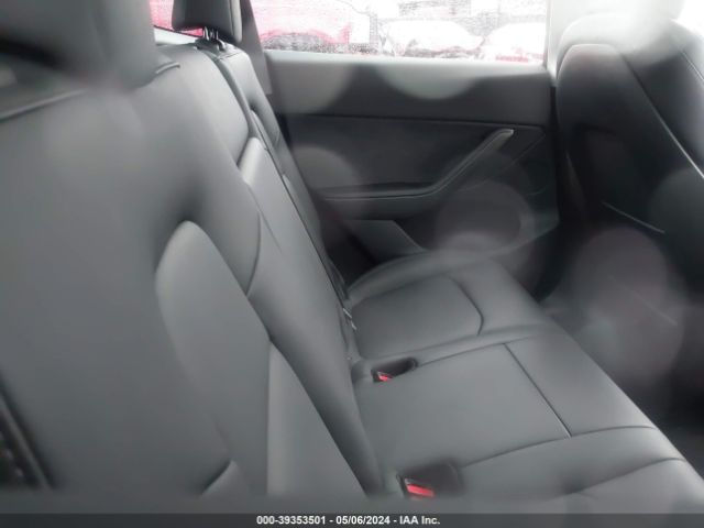 Photo 7 VIN: 7SAYGDEE2PA097191 - TESLA MODEL Y 