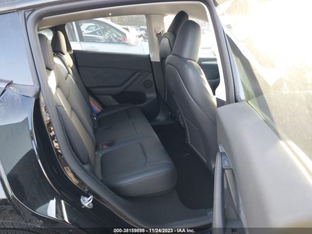 Photo 7 VIN: 7SAYGDEE2PA097787 - TESLA MODEL Y 