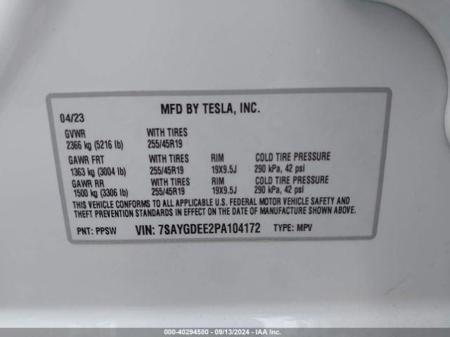 Photo 8 VIN: 7SAYGDEE2PA104172 - TESLA MODEL Y 