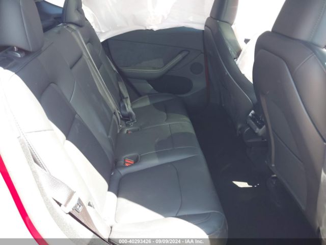 Photo 7 VIN: 7SAYGDEE2PA121182 - TESLA MODEL Y 