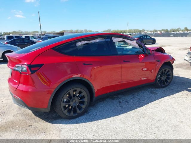 Photo 3 VIN: 7SAYGDEE2PA121778 - TESLA MODEL Y 