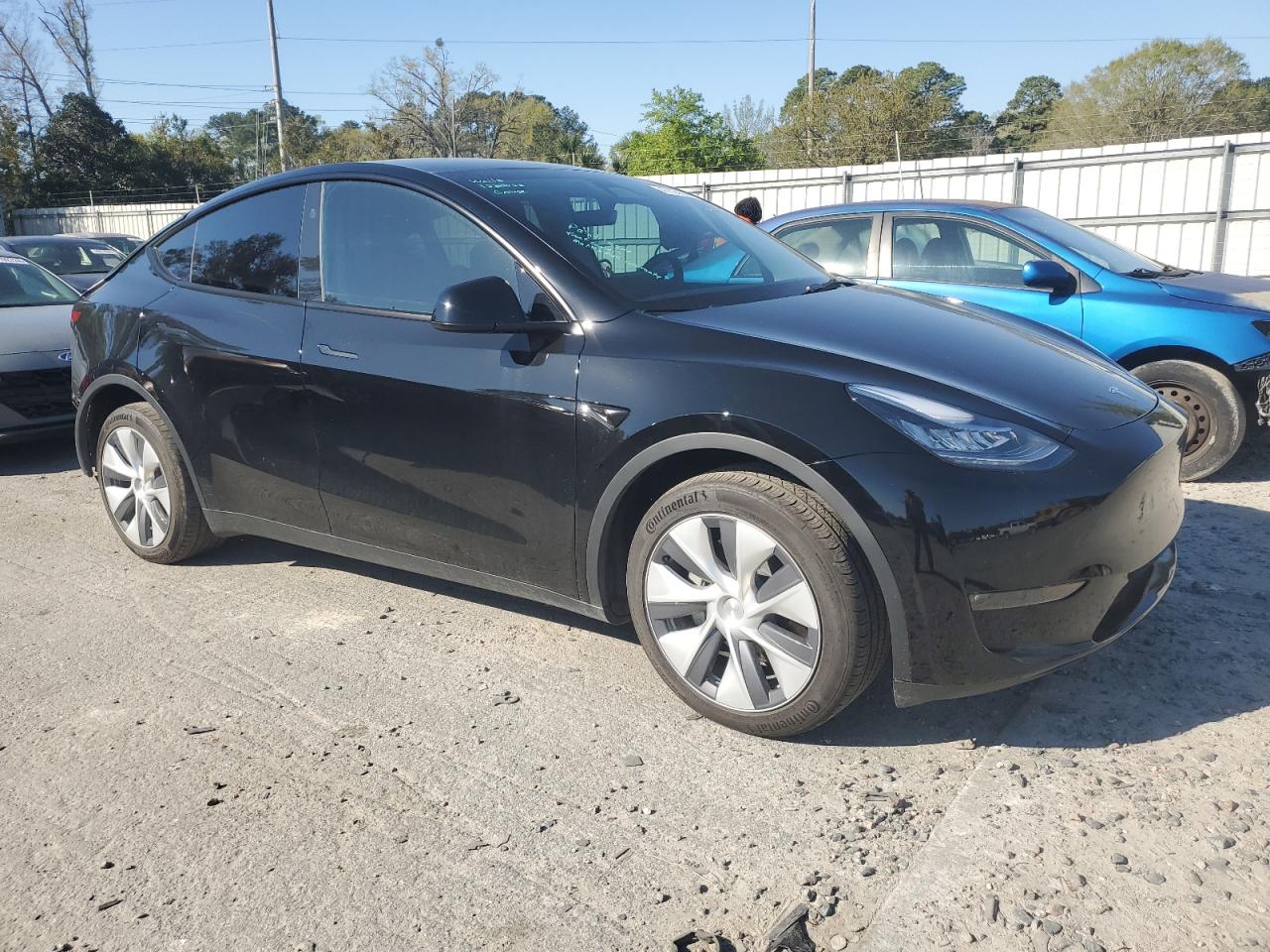 Photo 3 VIN: 7SAYGDEE2PA147930 - TESLA MODEL Y 