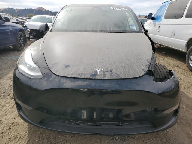 Photo 4 VIN: 7SAYGDEE2PF604240 - TESLA MODEL Y 