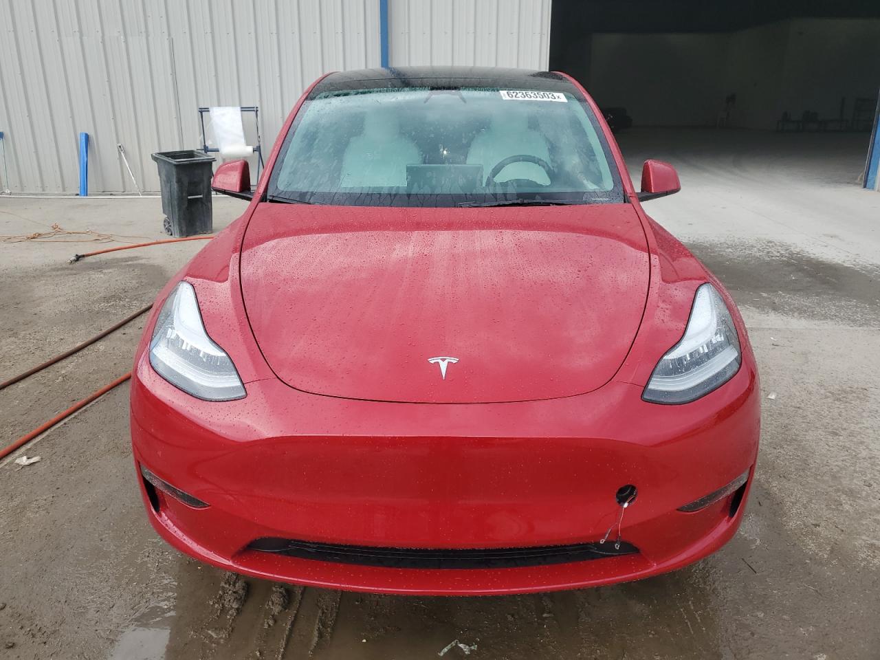 Photo 4 VIN: 7SAYGDEE2PF613164 - TESLA MODEL Y 