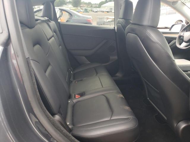 Photo 10 VIN: 7SAYGDEE2PF695946 - TESLA MODEL Y 