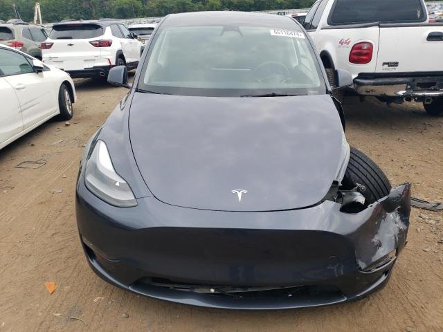 Photo 4 VIN: 7SAYGDEE2PF695946 - TESLA MODEL Y 