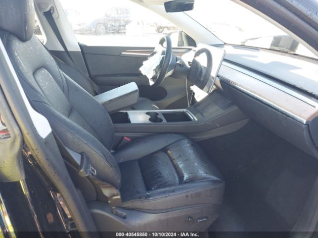 Photo 4 VIN: 7SAYGDEE2PF754638 - TESLA MODEL Y 