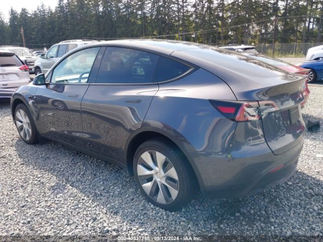 Photo 2 VIN: 7SAYGDEE2PF858644 - TESLA MODEL Y 