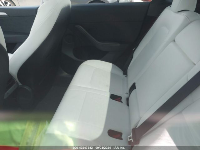 Photo 7 VIN: 7SAYGDEE2RA218515 - TESLA MODEL Y 