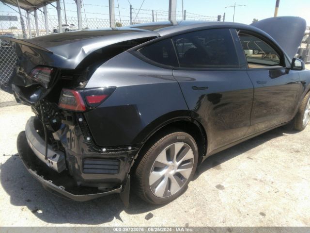 Photo 3 VIN: 7SAYGDEE2RA244080 - TESLA MODEL Y 