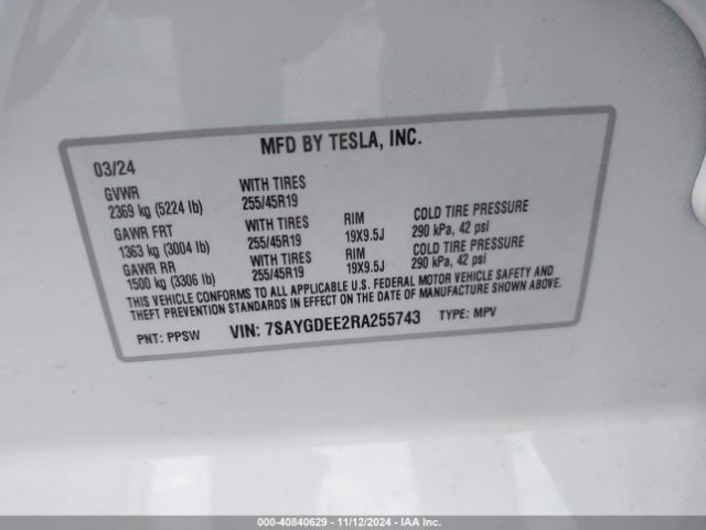 Photo 8 VIN: 7SAYGDEE2RA255743 - TESLA MODEL Y 