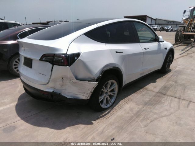 Photo 3 VIN: 7SAYGDEE3NA015840 - TESLA MODEL Y 