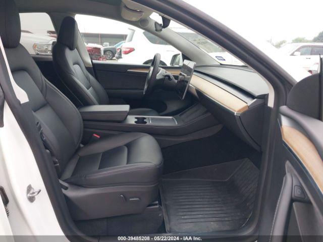 Photo 4 VIN: 7SAYGDEE3NA015840 - TESLA MODEL Y 