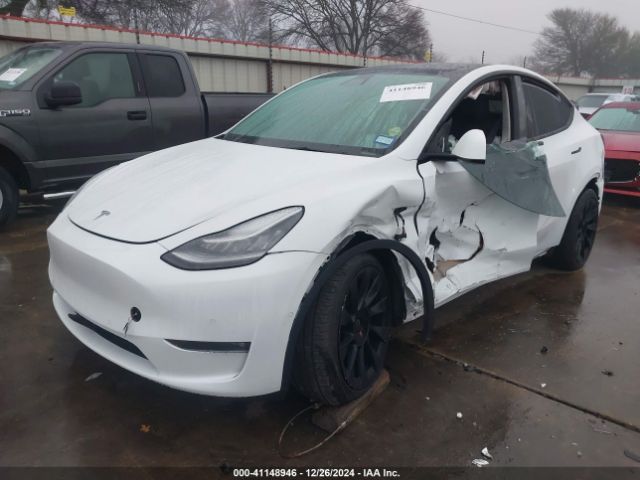 Photo 1 VIN: 7SAYGDEE3NF322122 - TESLA MODEL Y 