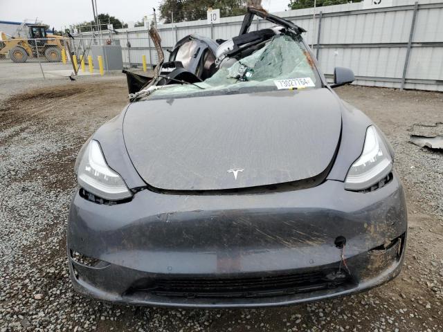 Photo 4 VIN: 7SAYGDEE3NF346758 - TESLA MODEL Y 