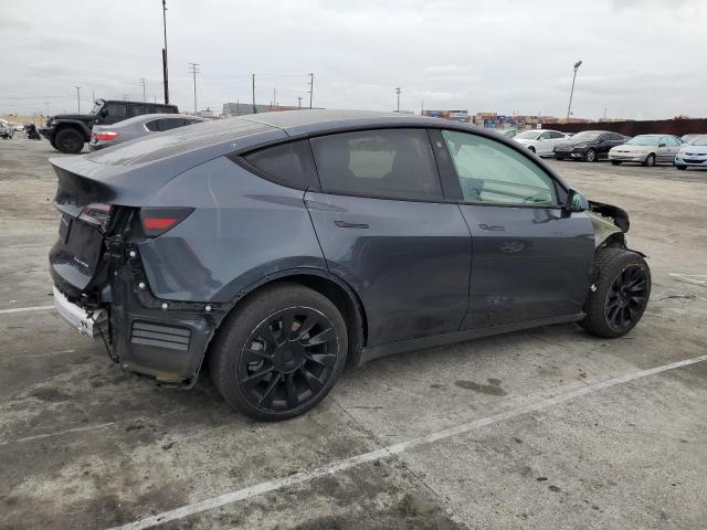 Photo 2 VIN: 7SAYGDEE3NF386208 - TESLA MODEL Y 