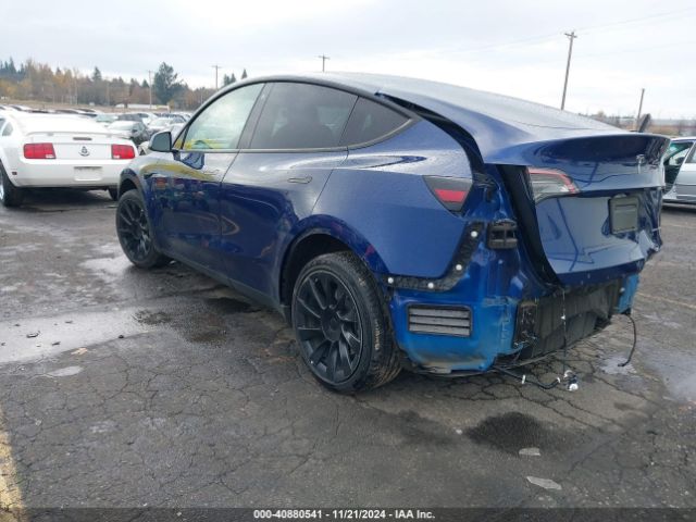 Photo 2 VIN: 7SAYGDEE3NF386600 - TESLA MODEL Y 