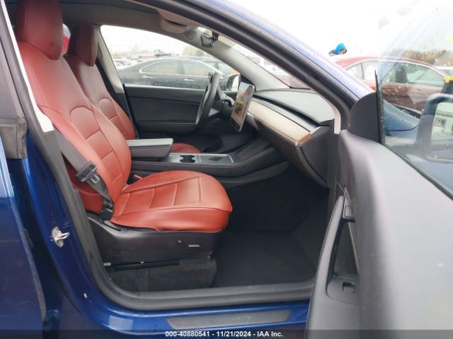 Photo 4 VIN: 7SAYGDEE3NF386600 - TESLA MODEL Y 