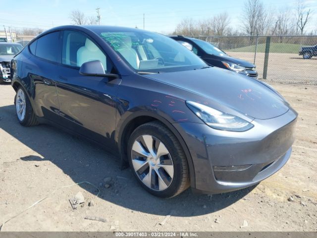 Photo 0 VIN: 7SAYGDEE3NF401368 - TESLA MODEL Y 