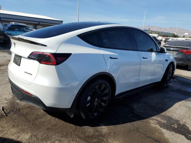 Photo 2 VIN: 7SAYGDEE3NF427677 - TESLA MODEL Y 