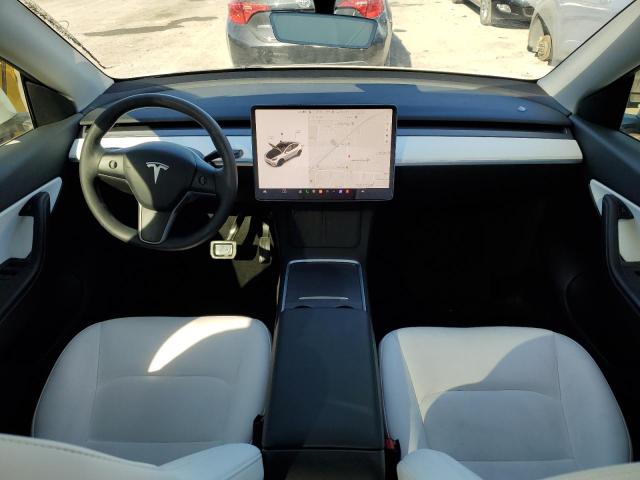 Photo 7 VIN: 7SAYGDEE3NF427677 - TESLA MODEL Y 