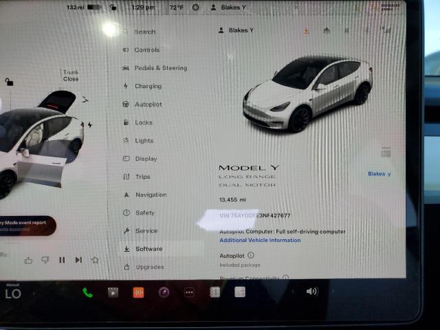 Photo 8 VIN: 7SAYGDEE3NF427677 - TESLA MODEL Y 