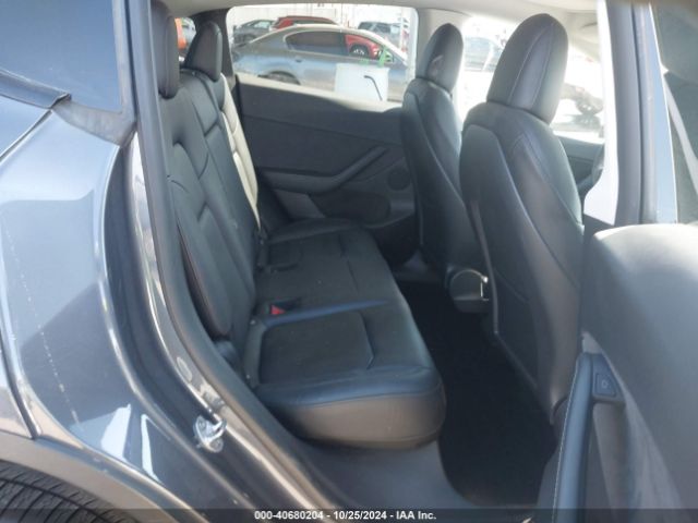 Photo 7 VIN: 7SAYGDEE3NF428778 - TESLA MODEL Y 