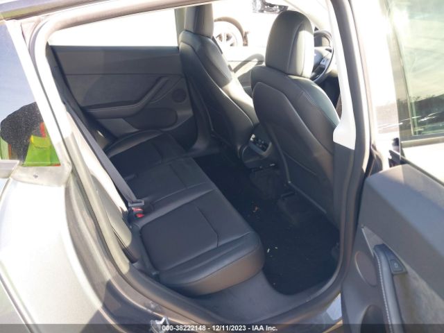 Photo 7 VIN: 7SAYGDEE3NF433012 - TESLA MODEL Y 