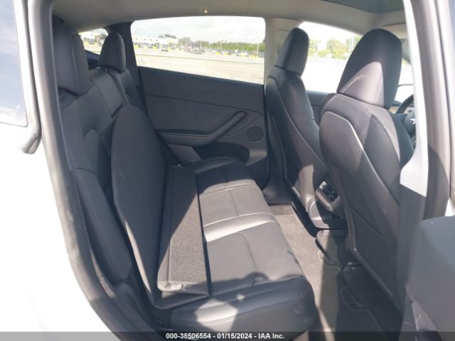 Photo 7 VIN: 7SAYGDEE3PA045892 - TESLA MODEL Y 