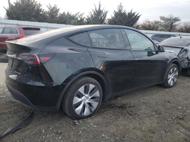 Photo 2 VIN: 7SAYGDEE3PA077113 - TESLA MODEL Y 