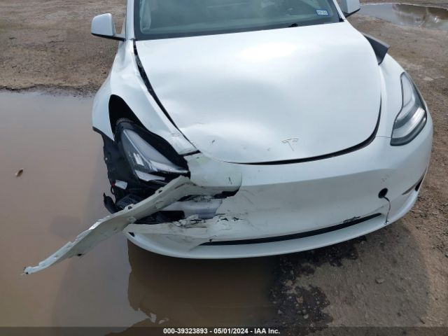 Photo 5 VIN: 7SAYGDEE3PA089603 - TESLA MODEL Y 