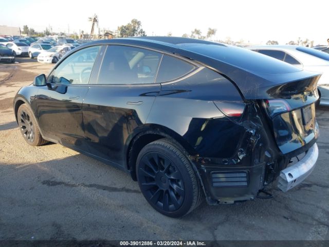 Photo 2 VIN: 7SAYGDEE3PA093151 - TESLA MODEL Y 