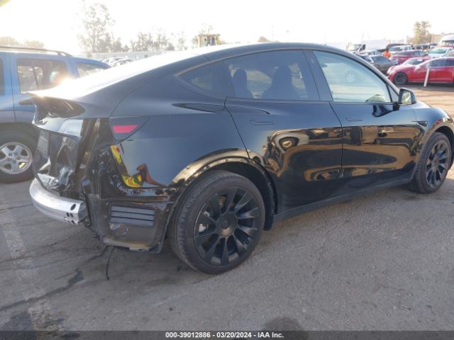 Photo 3 VIN: 7SAYGDEE3PA093151 - TESLA MODEL Y 