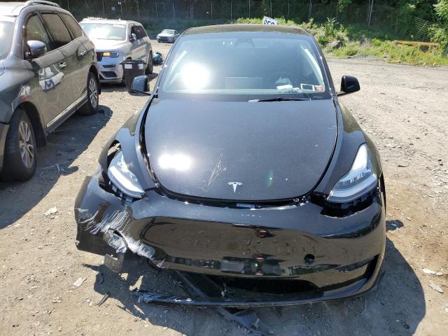 Photo 4 VIN: 7SAYGDEE3PA115889 - TESLA MODEL Y 