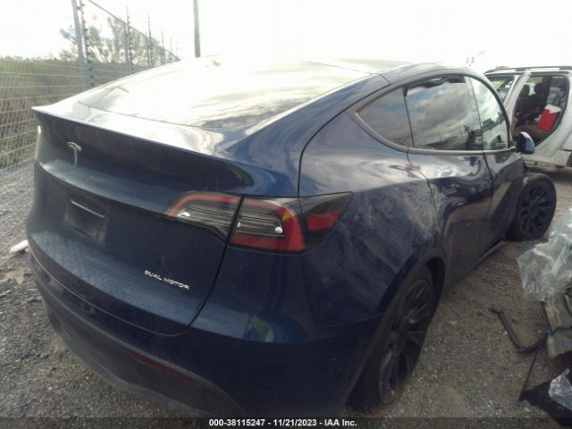 Photo 3 VIN: 7SAYGDEE3PA116024 - TESLA MODEL Y 