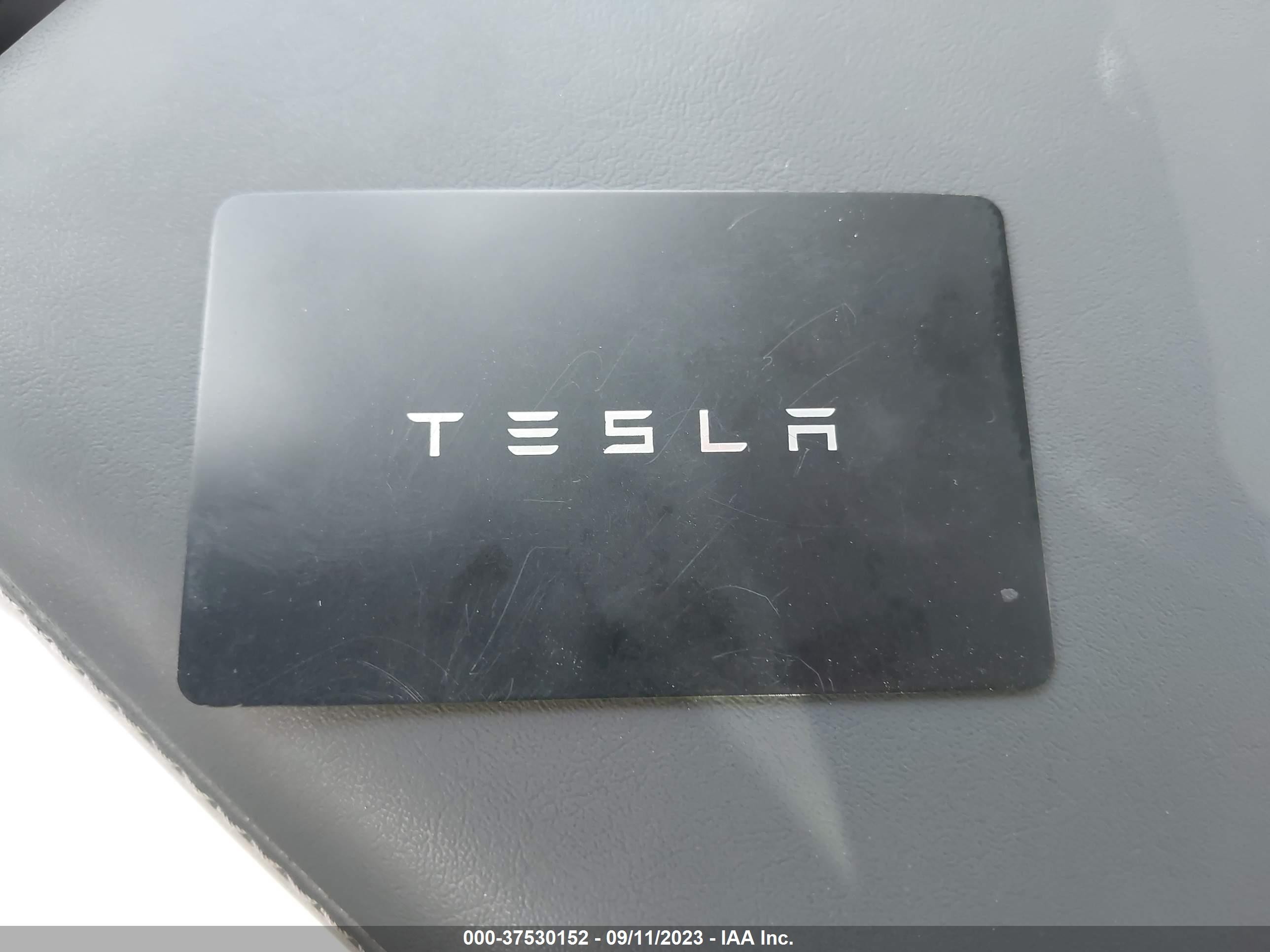 Photo 9 VIN: 7SAYGDEE3PA149220 - TESLA MODEL Y 