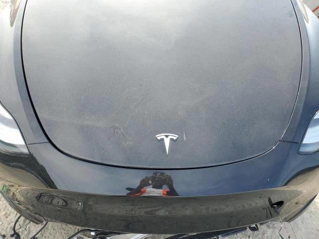 Photo 10 VIN: 7SAYGDEE3PA153705 - TESLA MODEL Y 