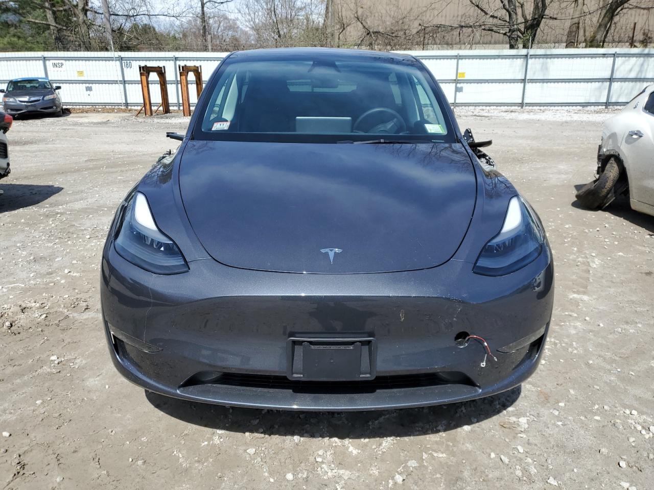 Photo 4 VIN: 7SAYGDEE3PA171010 - TESLA MODEL Y 