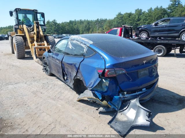 Photo 2 VIN: 7SAYGDEE3PA188373 - TESLA MODEL Y 