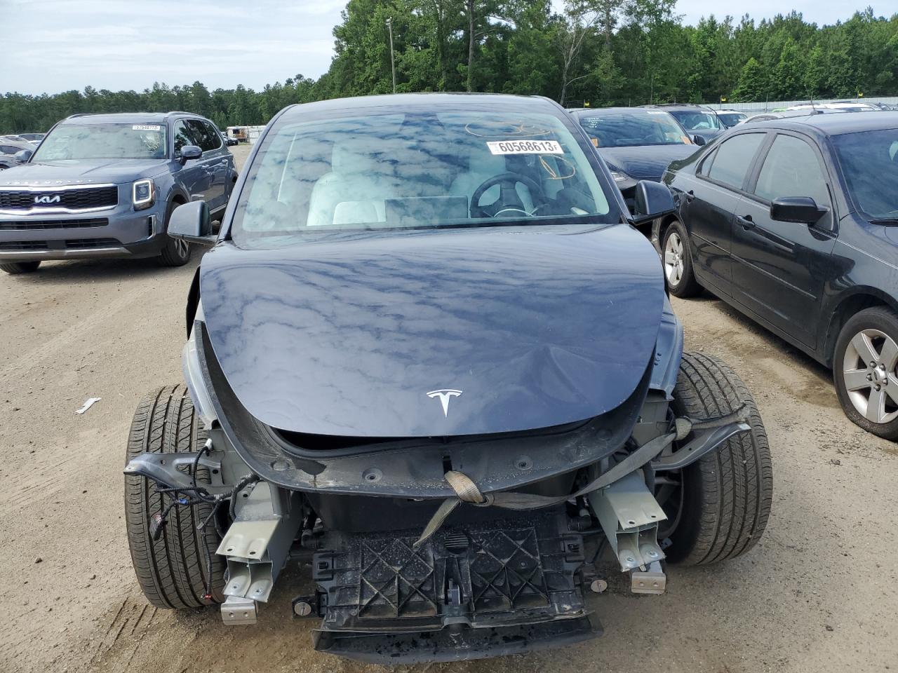 Photo 4 VIN: 7SAYGDEE3PF605655 - TESLA MODEL Y 